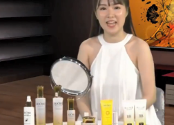 Ha Chau Review kem nen Bb Cream riori